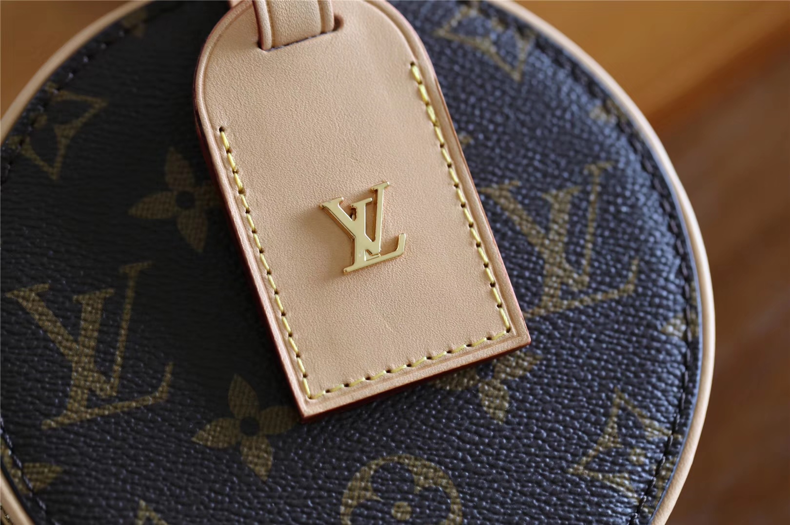 Designer Monogram REVERSE MINI BOITE CHAPEAU BAG - Gorchic - $122.99