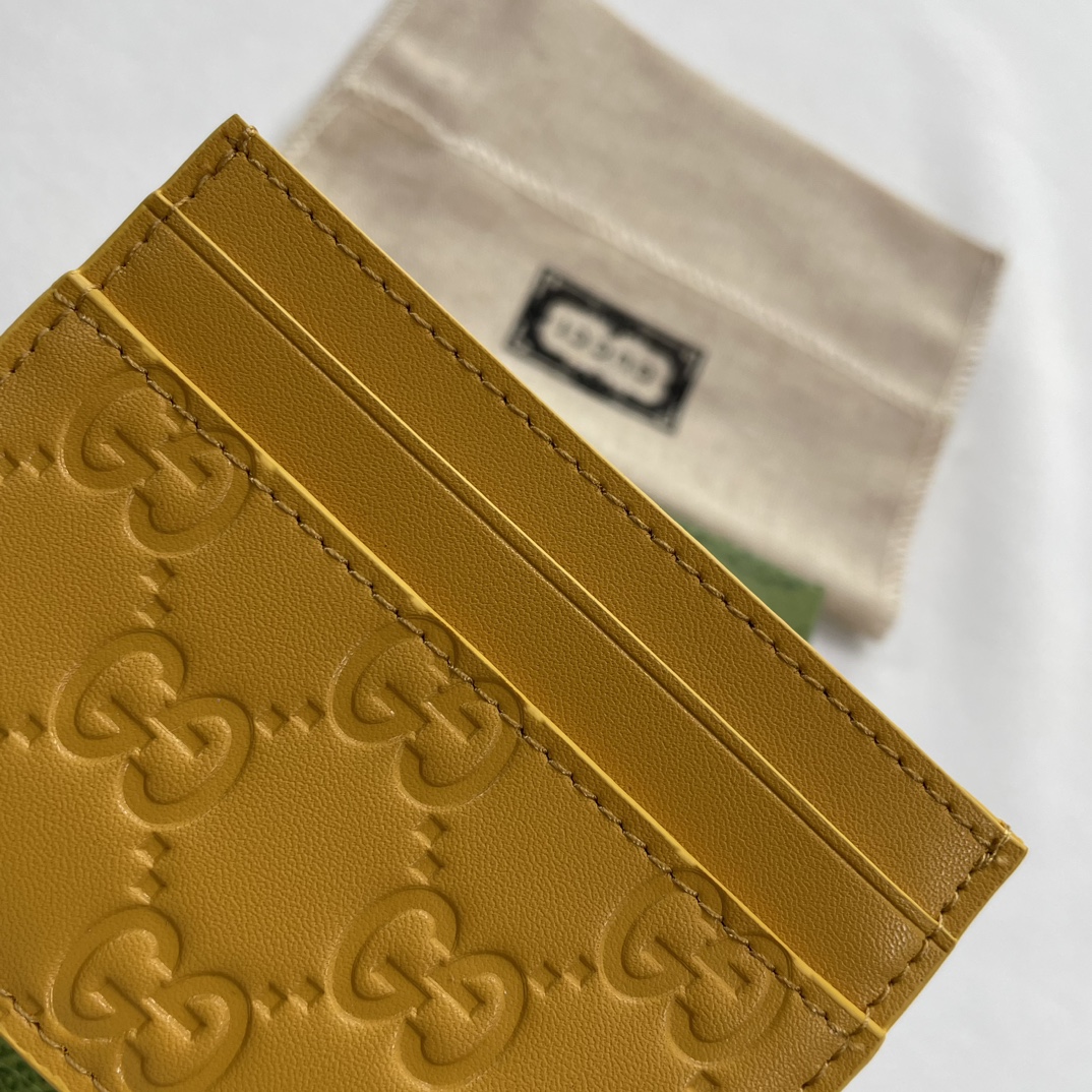 Double-G GG rubber-effect card case yellow-wallet - Gorchic - $35.99