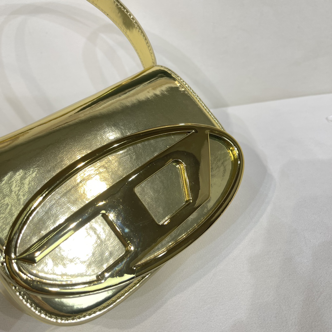 1DR Shoulder Bag - Gorchic - $98.99