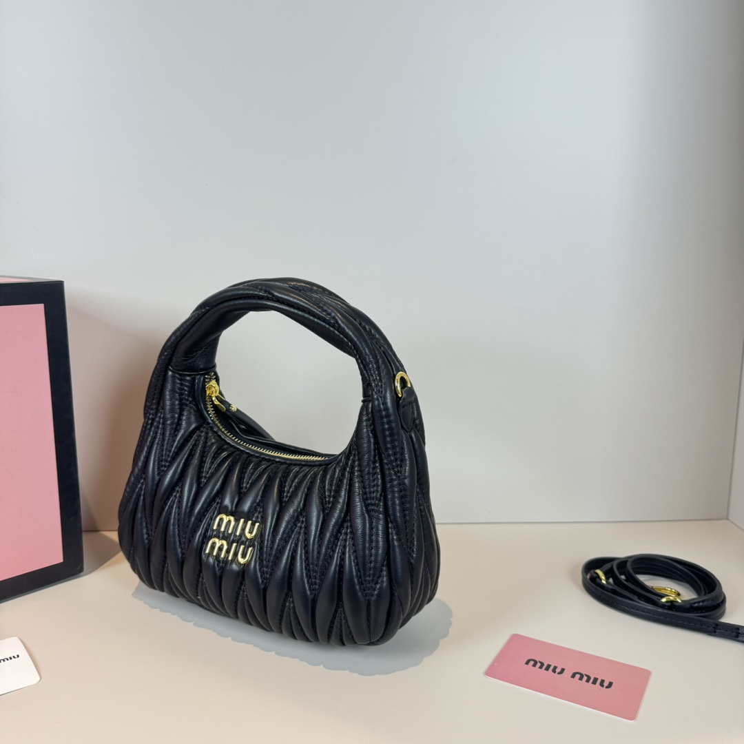 MU Wander matelassé nappa leather hobo bag handbag - Bag - Gorchic - $114.99