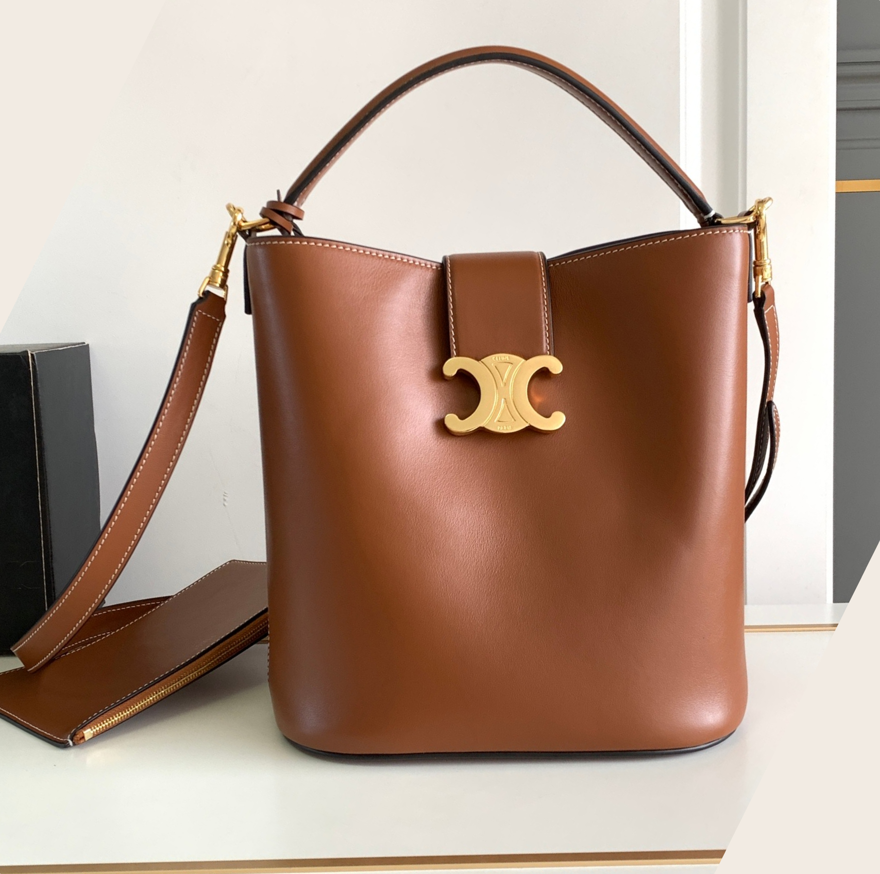 CL Medium Smooth Cowhide Handbag - Brown Bag - Gorchic - $145.99