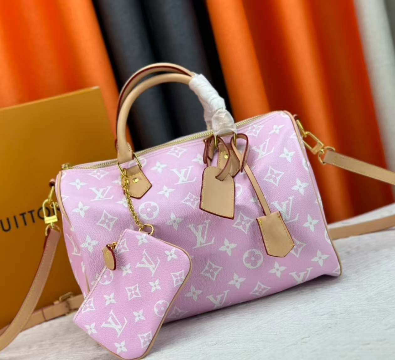 Designer Monogram Speedy P9 Bandoulière 30 Candy Pink - Bag - Gorchic - $138.99