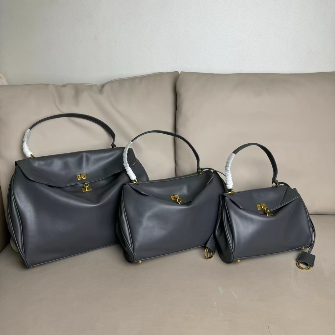 Hourglass iconic Rodeo leather shoulder bag in Grey and aged-golden hardware Multiple Size - Bag - Gorchic - $169.99