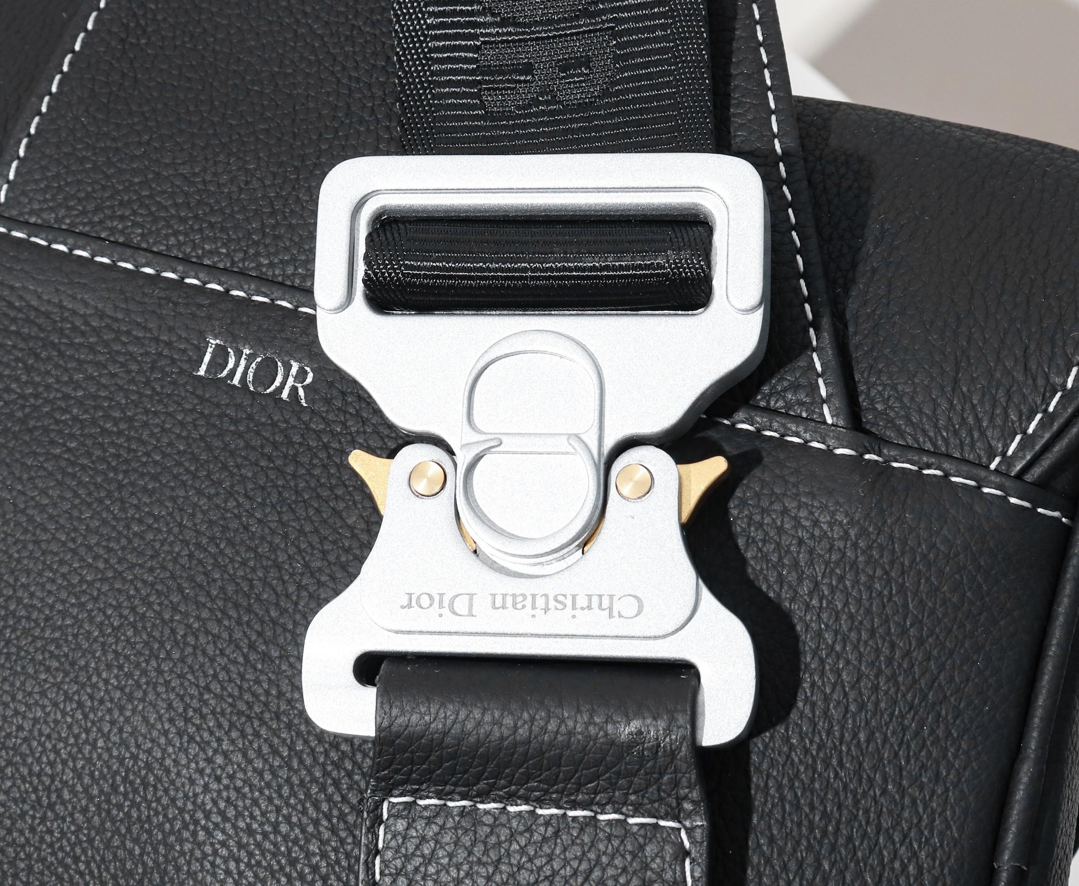 D Inspired Womens Bag Saddle Bag - Gorchic - $138.99