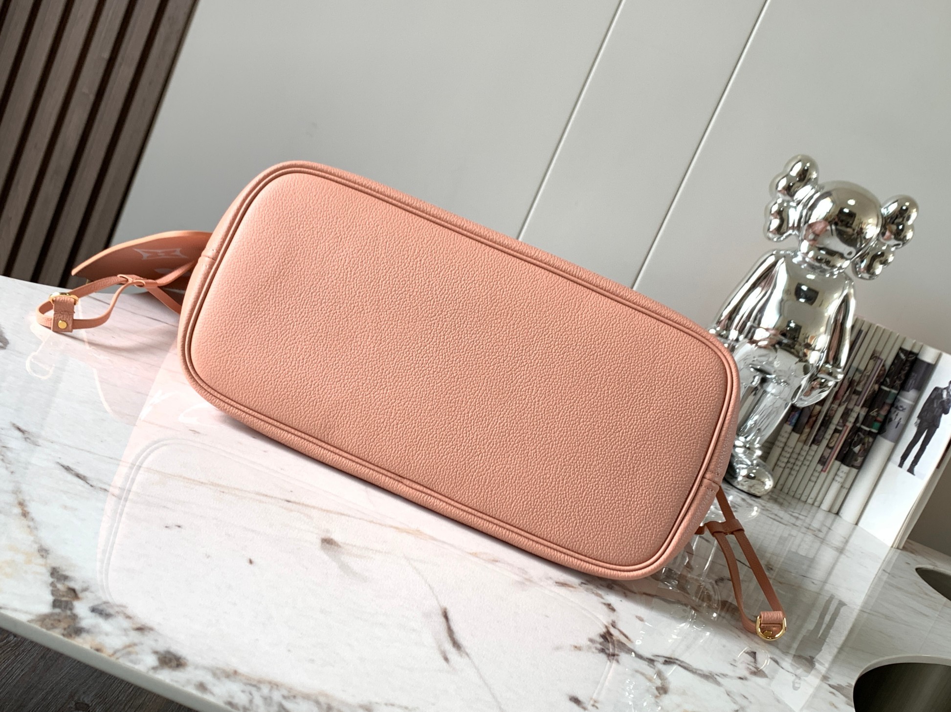 Designer Monogram Neverfull MM Pink Embossed Medium Shopping Bag - Gorchic - $124.99