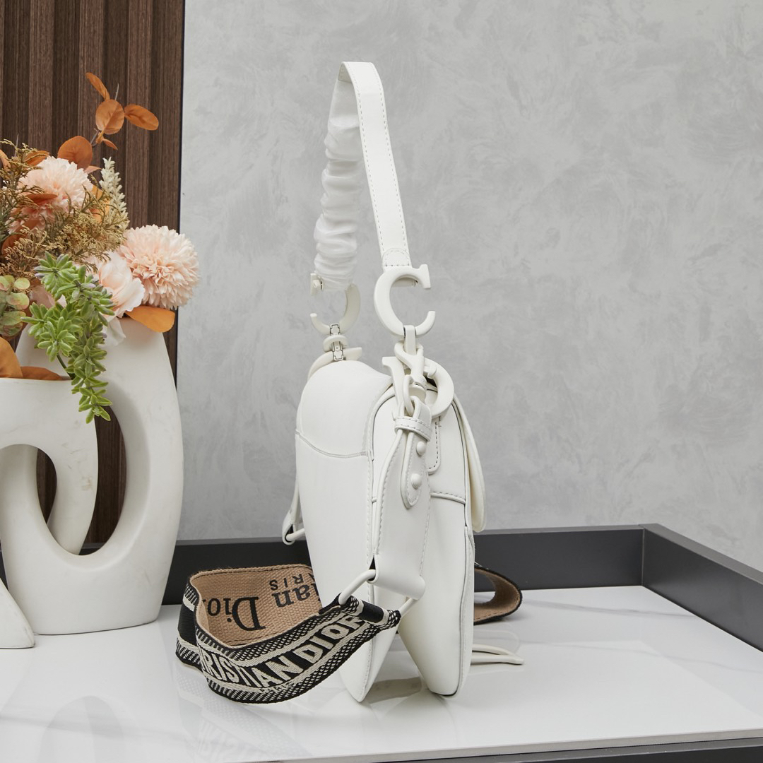 D Inspired Womens Bag Saddle Bag - Gorchic - $138.99