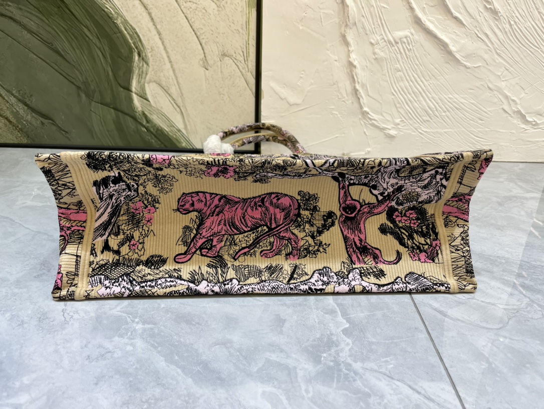 D Inspired Book Tote - Large - Bag - Gorchic - $176.99