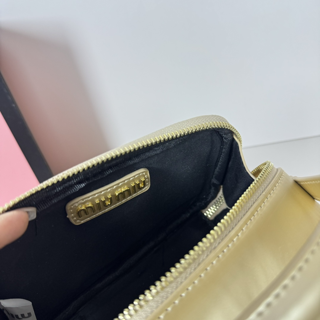 MU Leather Shoulder Bag - Gorchic - $109.99