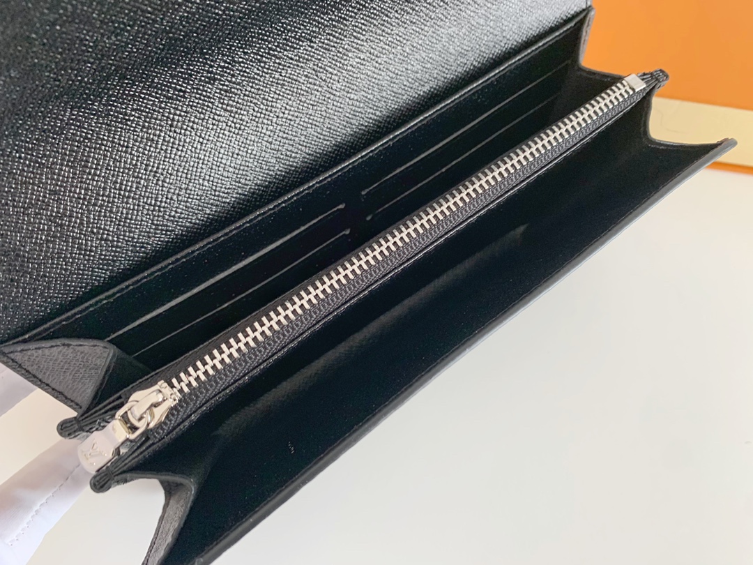 Designer Monogram Portefeuille Sarah Long Wallet - Gorchic - $58.99