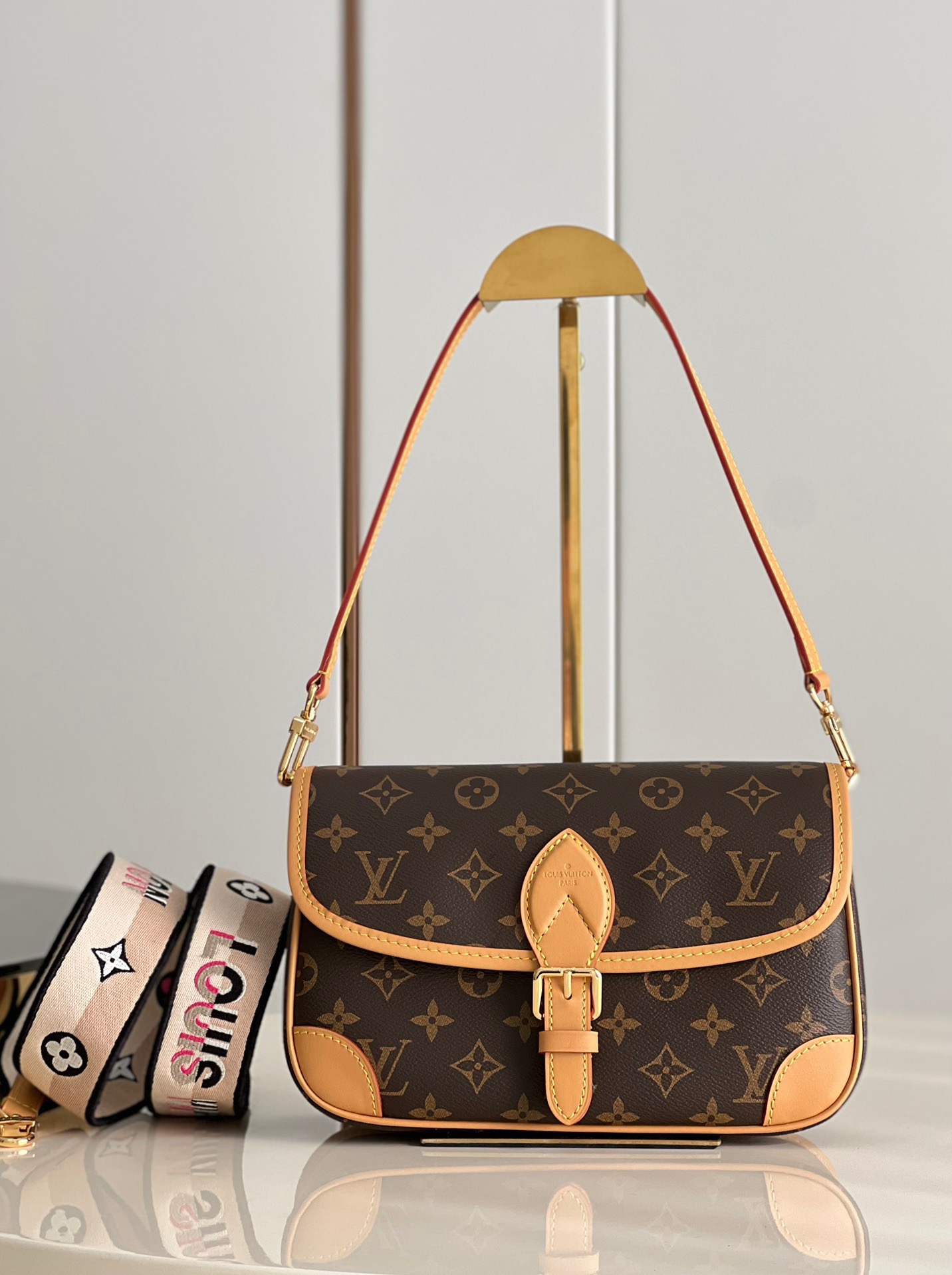 Designer Monogram Diane NM Handbag Monogram Canvas - Bag - Gorchic - $124.99