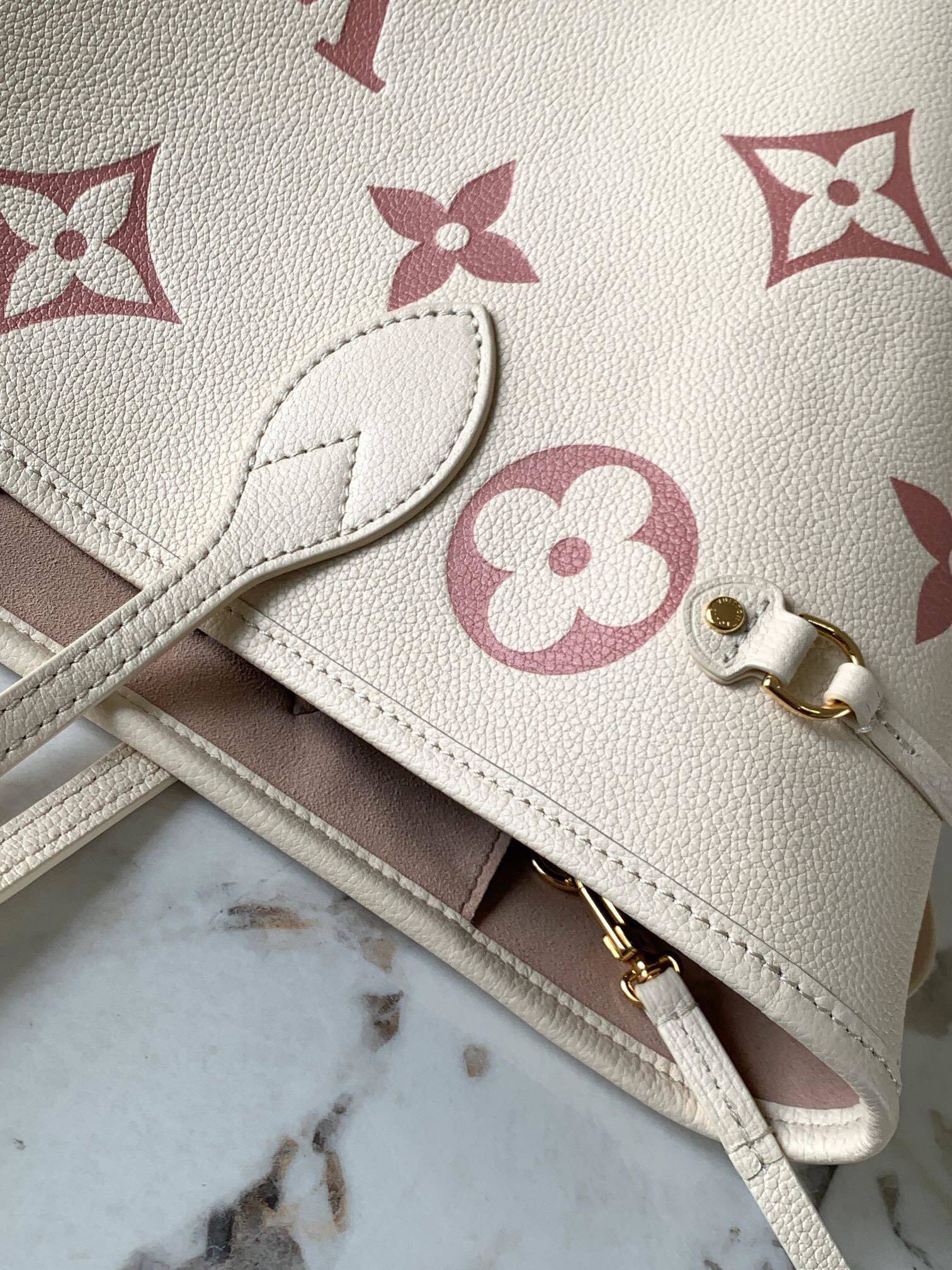 Designer Monogram Neverfull MM Cream Leather White Medium Shopper Bag - Gorchic - $124.99