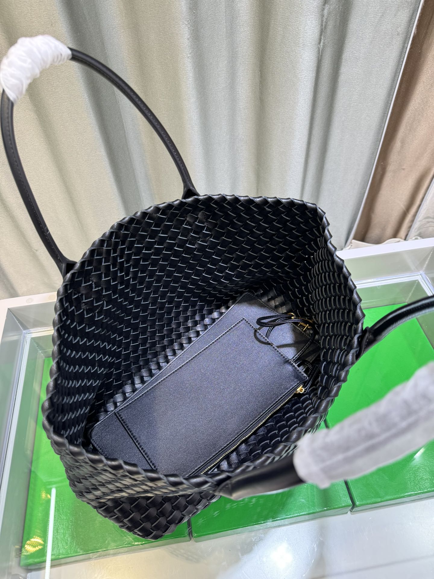 BV Medium Cabat Black - Bag - Gorchic - $186.99