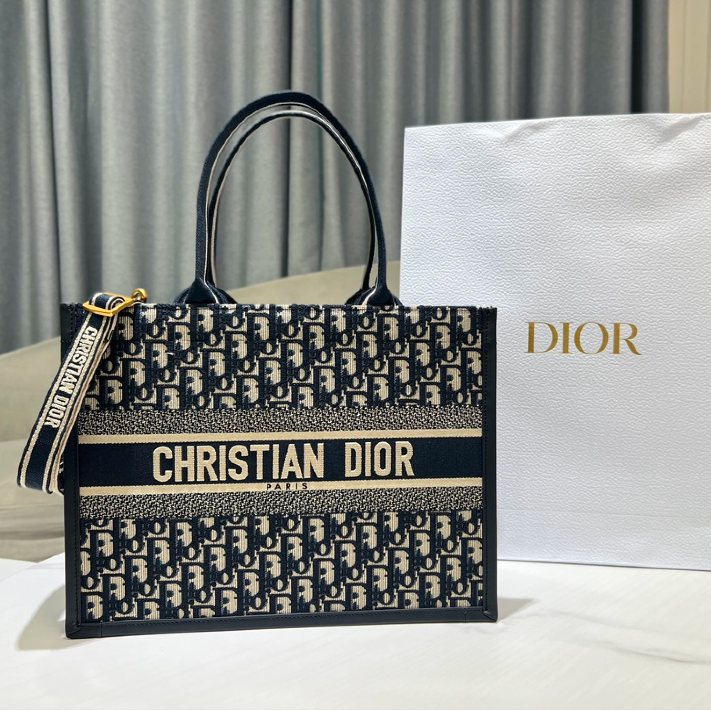 D Inspired Book Tote Large Handbag - Bag - Gorchic - $201.99