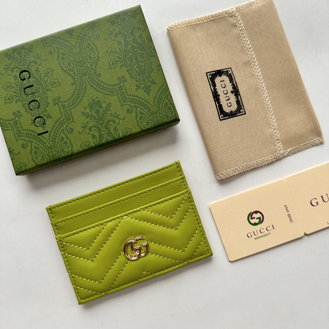 Double-G GG Marmont card case green leather-wallet - Gorchic - $39.99