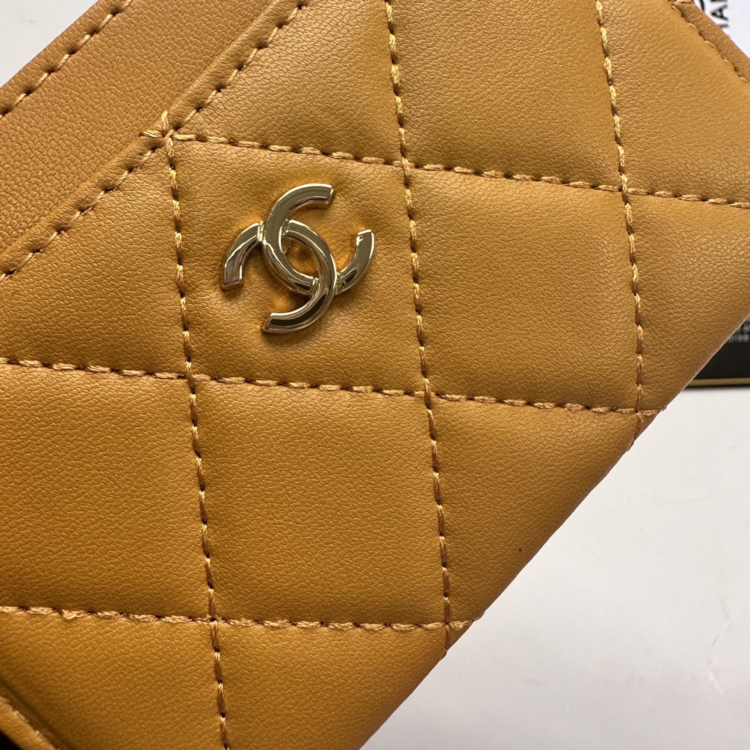 CC Inspired CLASSIC CARD HOLDER Grained Shiny Calfskin & Gold-Tone Metal  Yellow -Wallet - Gorchic - $37.99