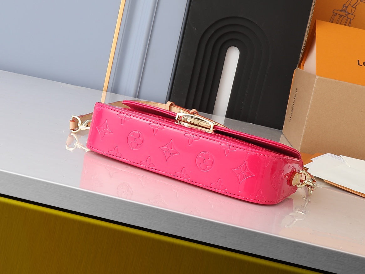 Designer Monogram Malibu Pochette Red - Bag - Gorchic - $121.99