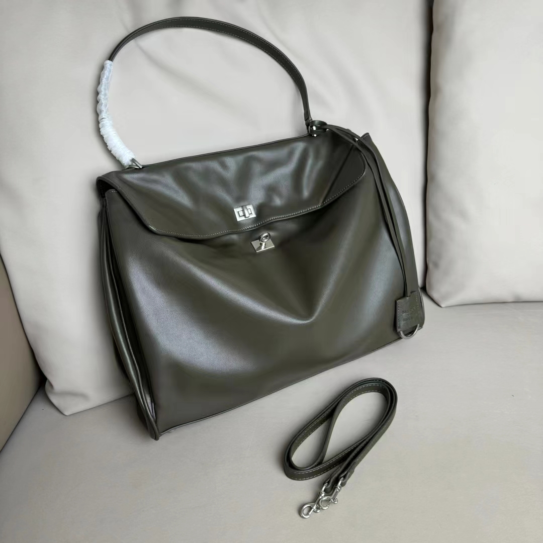 Hourglass iconic Rodeo leather shoulder bag in green and aged-sliver hardware Multiple Size - Bag - Gorchic - $169.99