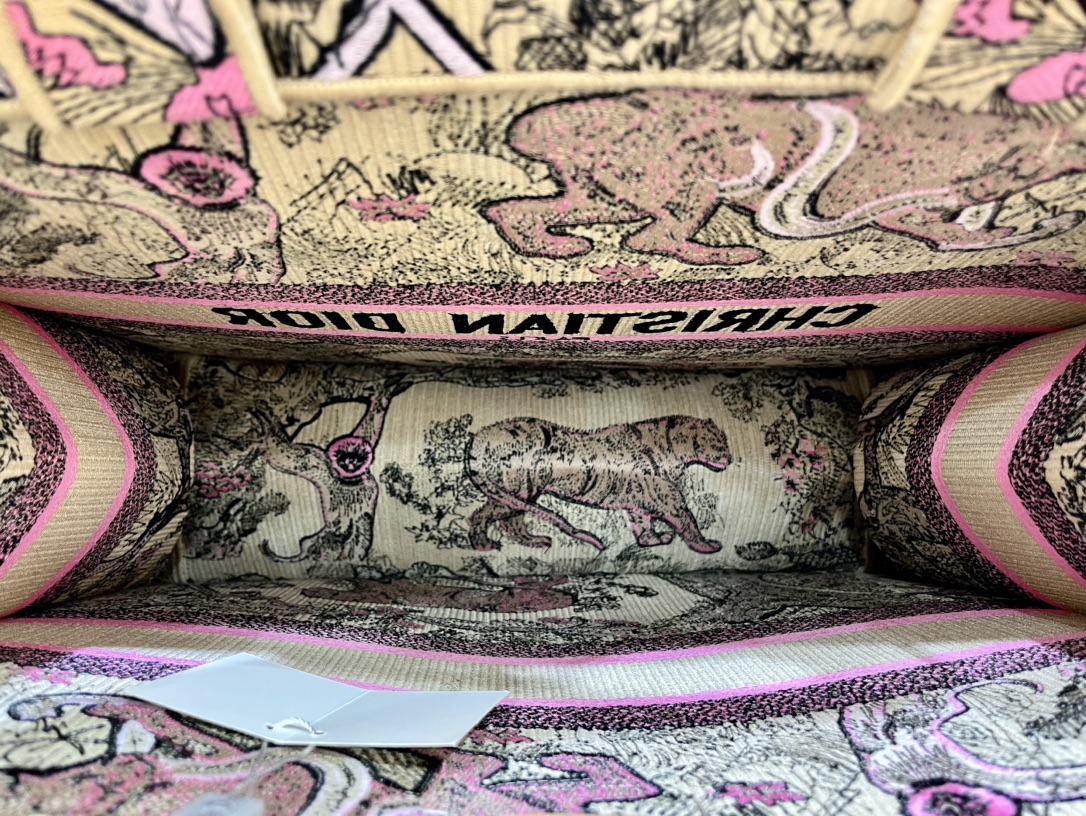 D Inspired Book Tote - Large - Bag - Gorchic - $176.99