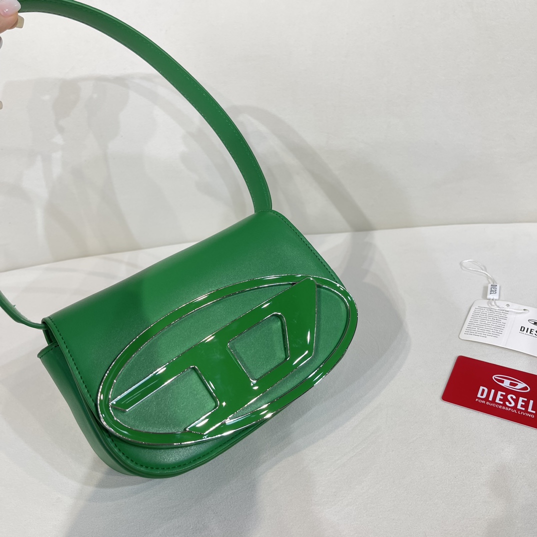 1DR Shoulder Bag - Gorchic - $98.99