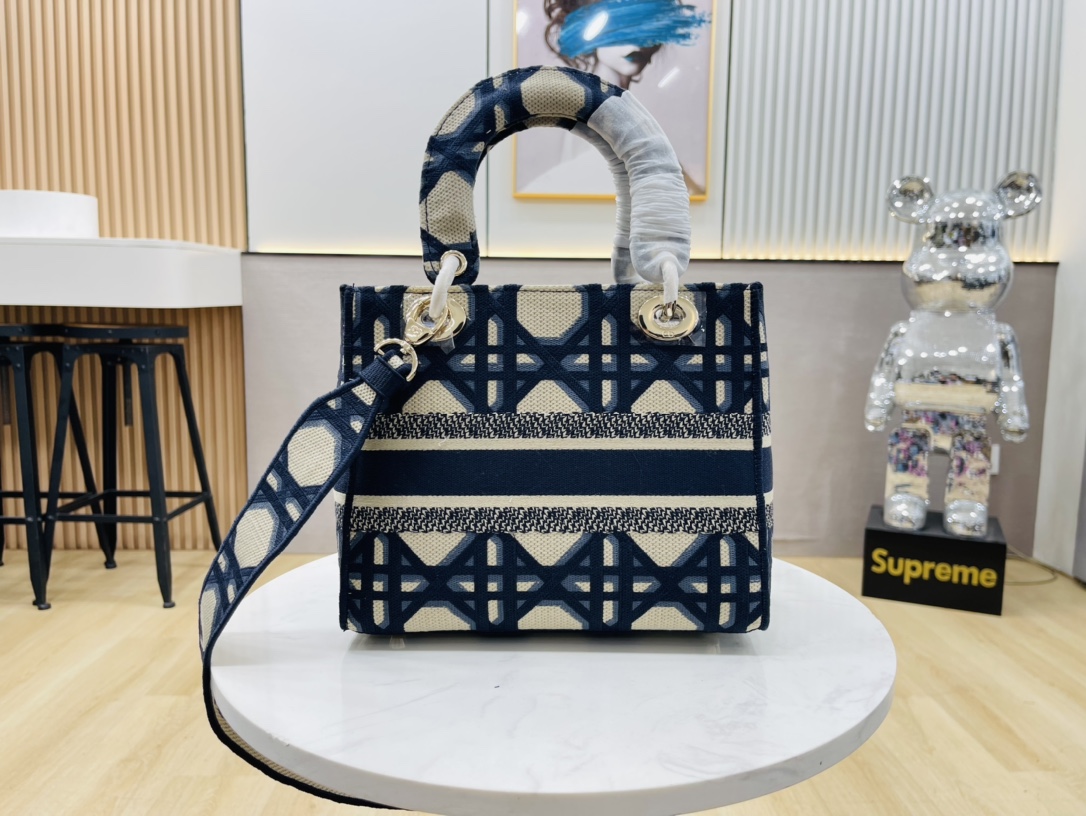 [TOP] D Inspired Medium Lady D Inspired Bag - Gorchic - $213.99