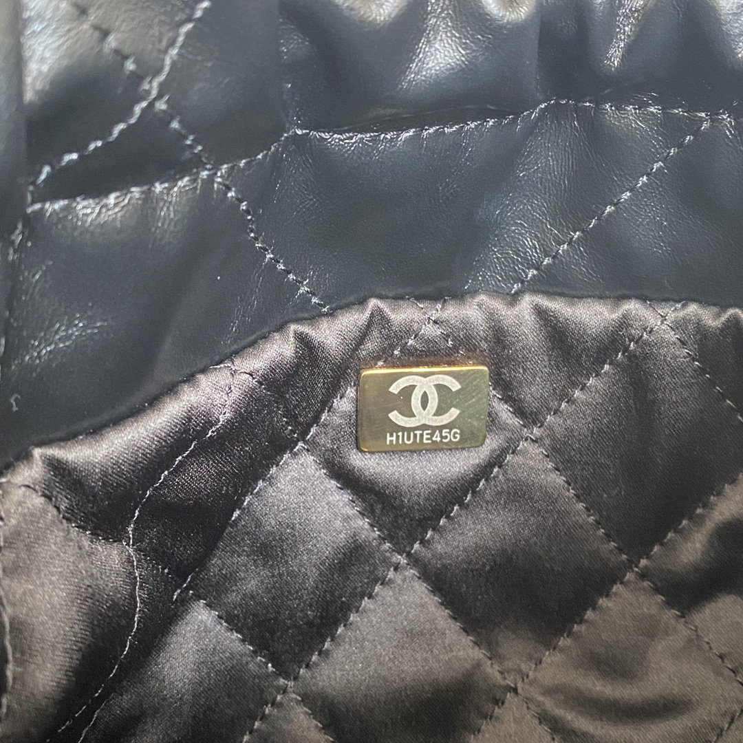 CC Inspired 22 MINI HANDBAG Shiny Calfskin & Gold-Tone Metal Black - Bag - Gorchic - $132.99