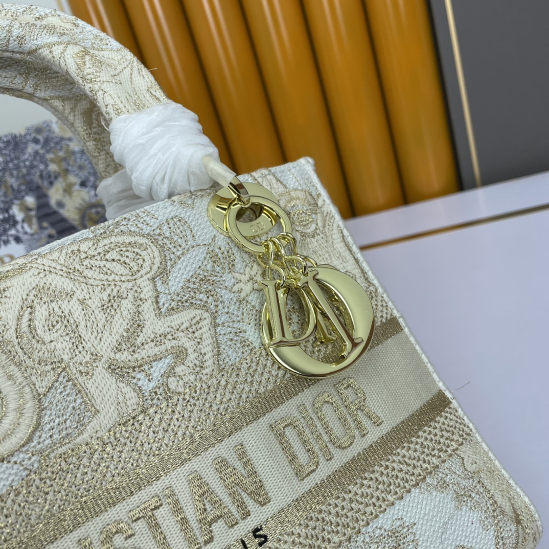 D Inspired The LADY D-LITE Bag - Gorchic - $203.99