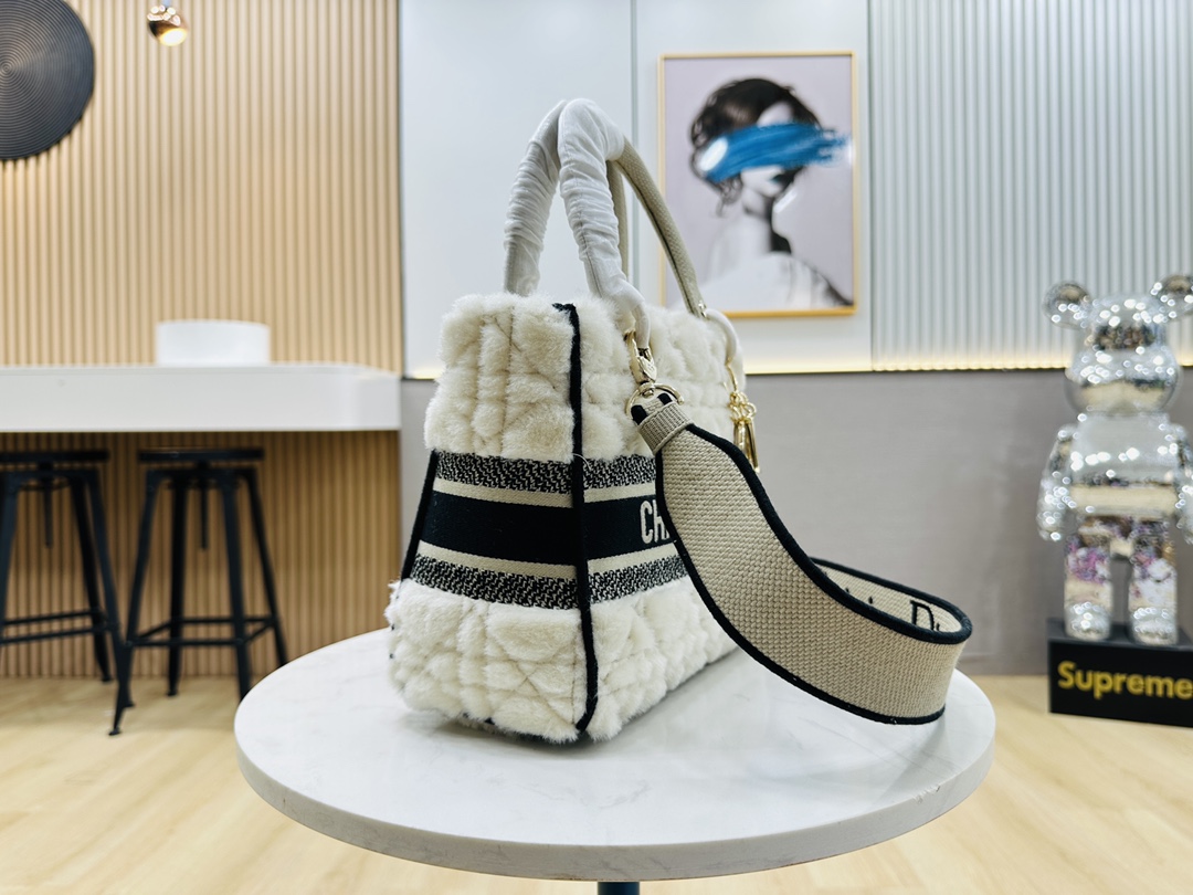 [TOP] D Inspired Medium Lady D Inspired Bag - Gorchic - $213.99