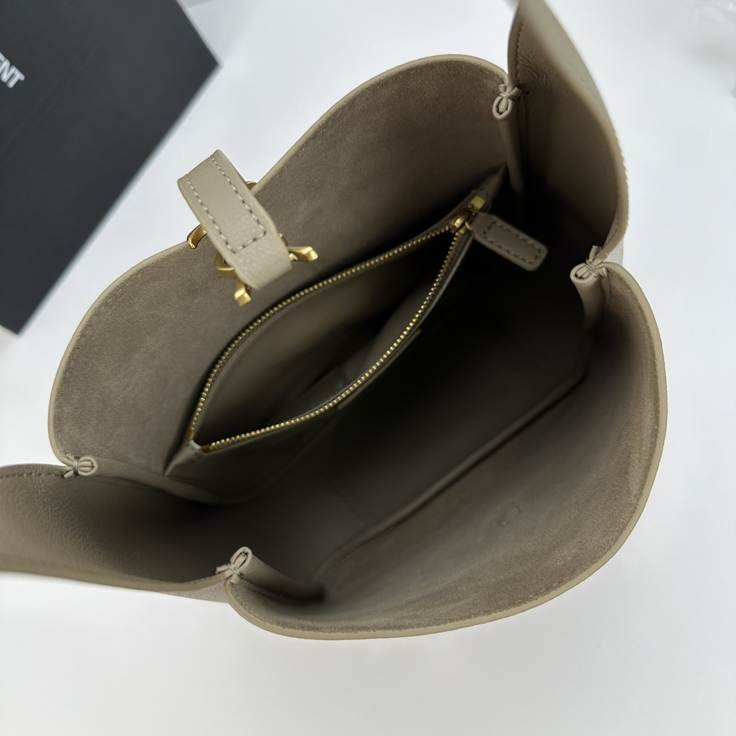 Lady Designer LE 5 À 7 small bag in soft python Beige - Bag - Gorchic - $165.99