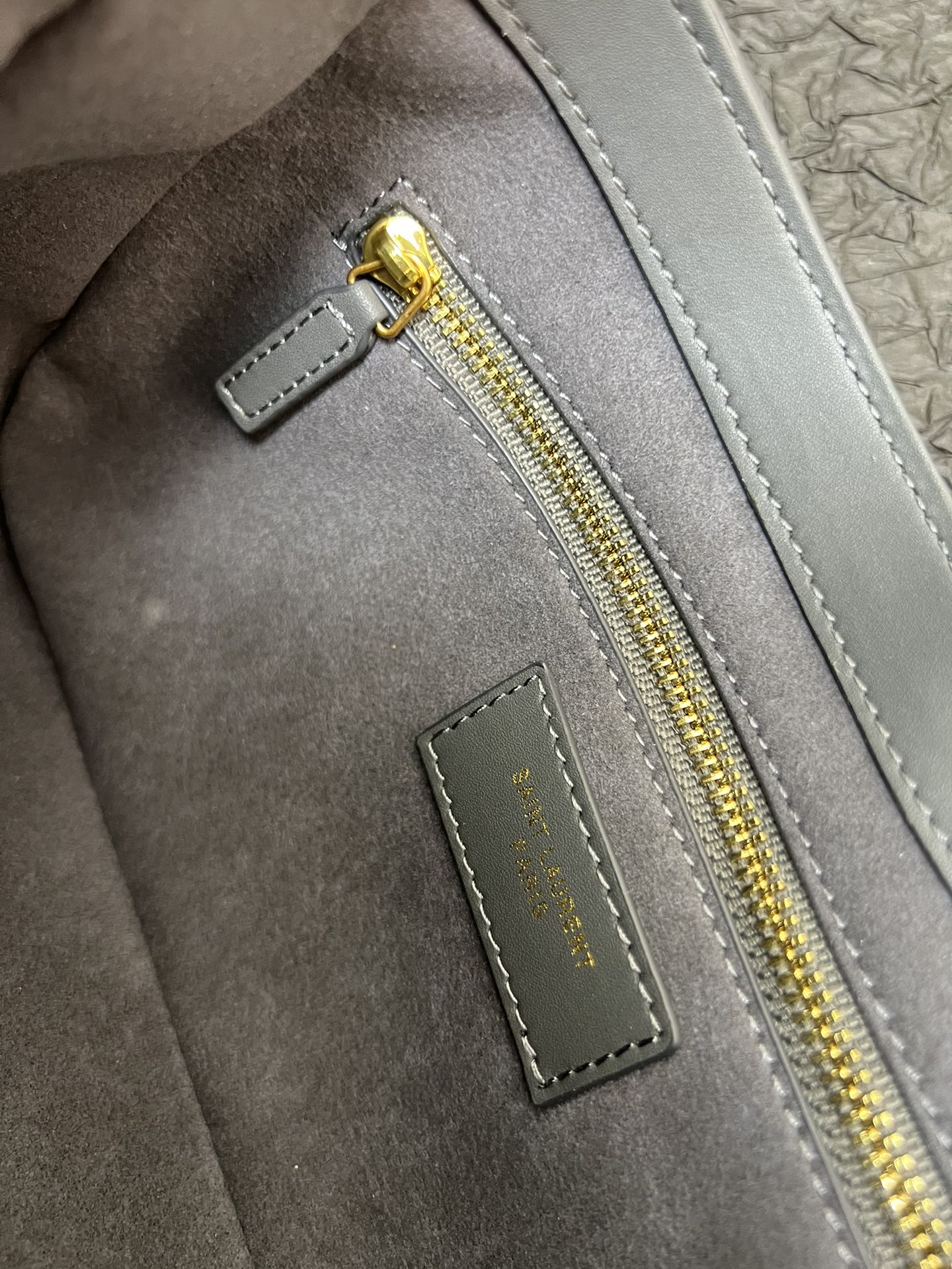 Lady Designer Fashion Le 5 à 7 hobo bag - Gray Plain Bag - Gorchic - $110.99