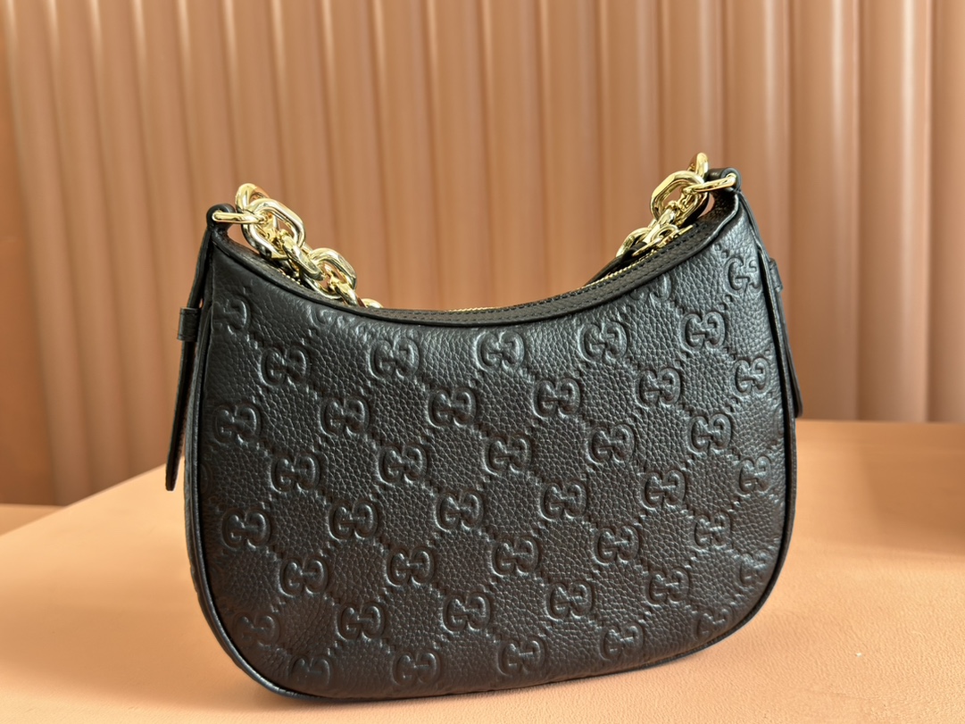 Double-G Emblem Black Grainy Leather Small Bag - Gorchic - $132.99