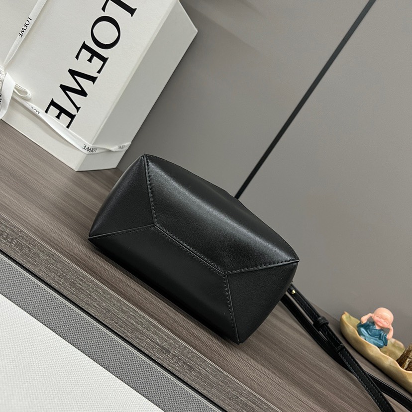 Puzzle iconic Puzzle Fold Tote in shiny calfskin Mini Black - Bag - Gorchic - $113.99