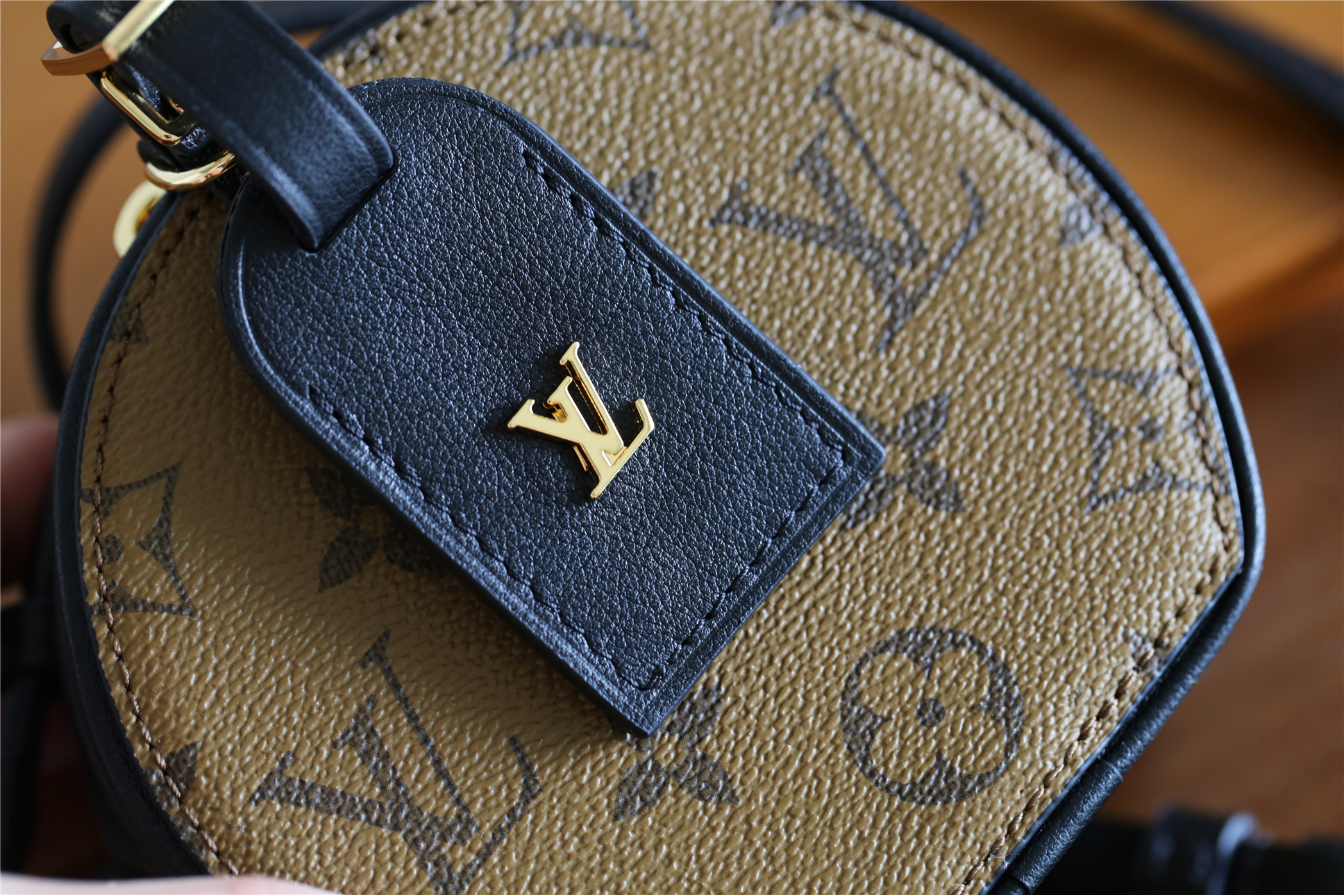 Designer Monogram REVERSE MINI BOITE CHAPEAU BAG - Gorchic - $122.99