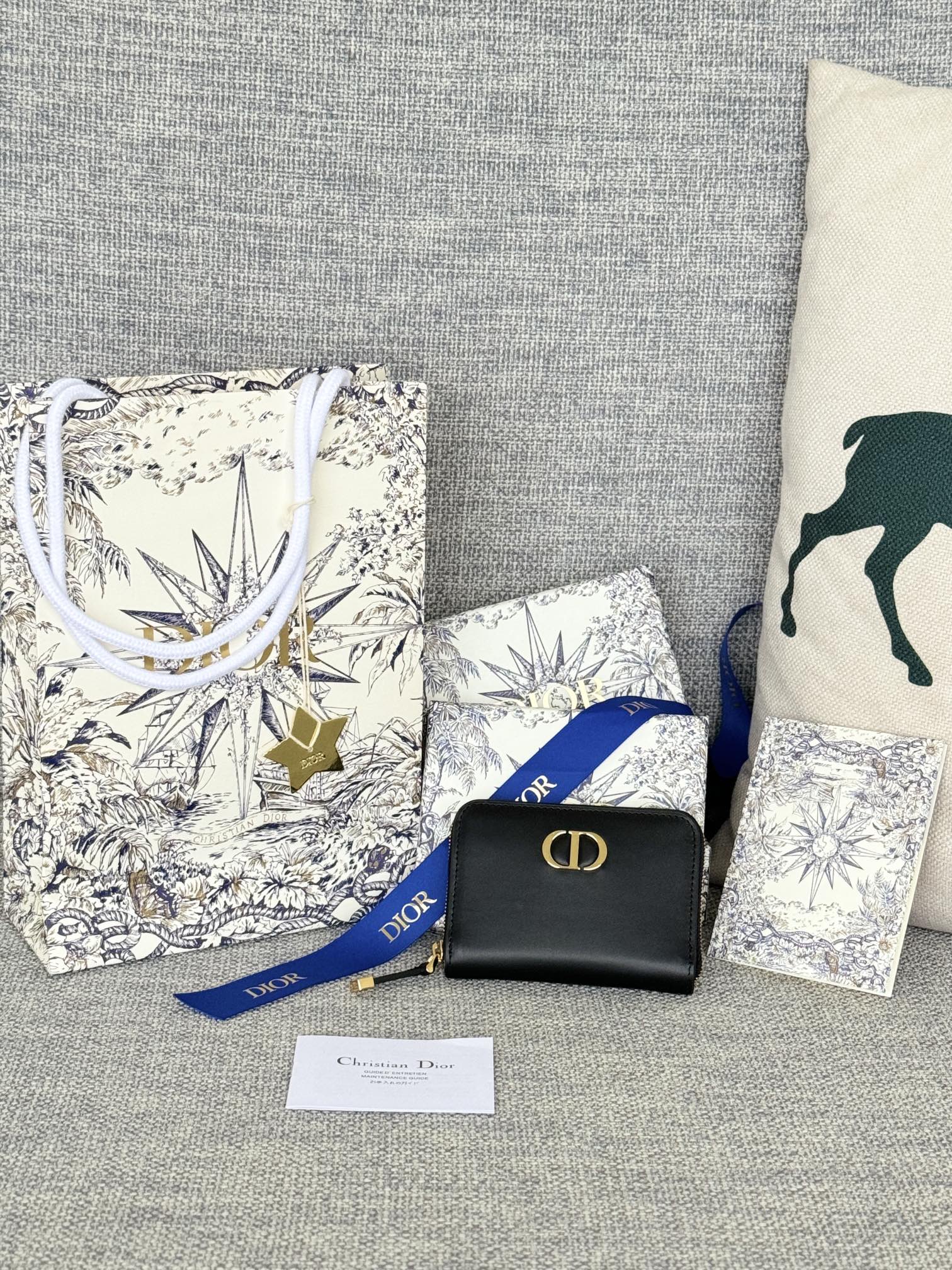 D Inspired  Montaigne Voyageur Wallet-Black Gold Wallet - Gorchic - $52.99