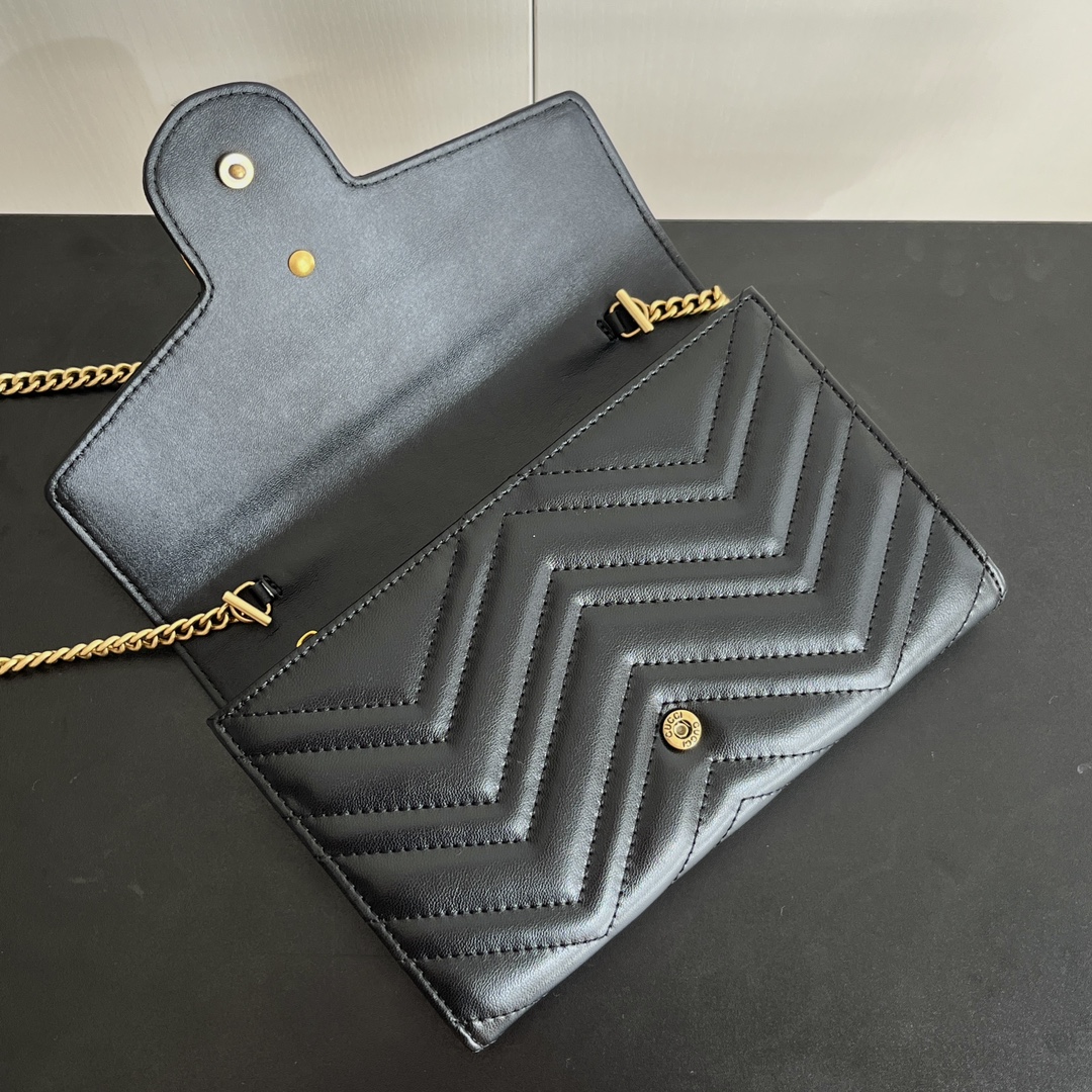 Double-G Marmont Chain Wallet - BlackWallet - Gorchic - $123.99