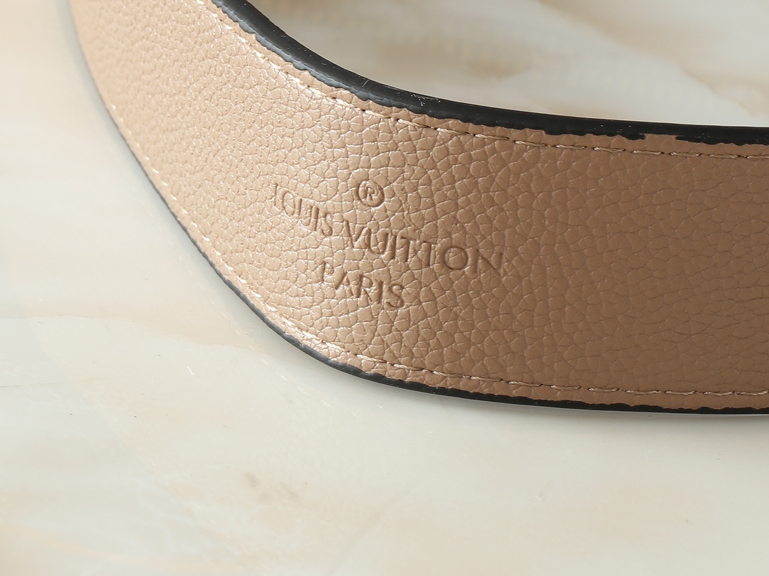 Designer Monogram Carryall PM Gris Tourterelle - Bag - Gorchic - $114.99