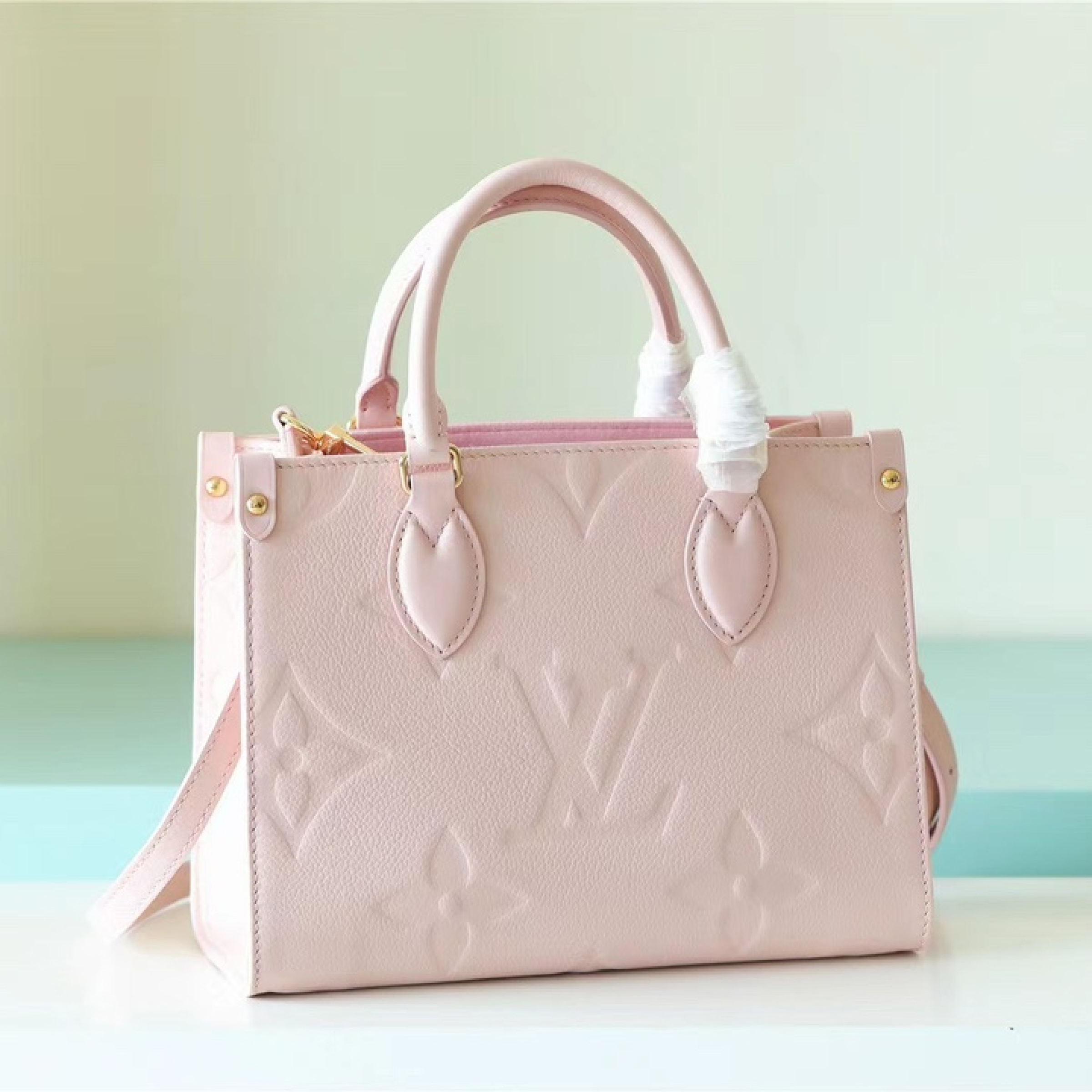 Designer Monogram Canvas Onthego PM Pink HandBag - Gorchic - $114.99