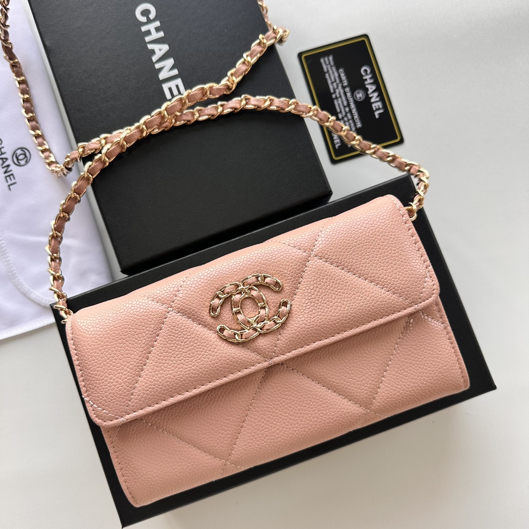 CC Inspired Chain Shoulder Crossbody Small Bag - Pink Bag - Gorchic - $109.99