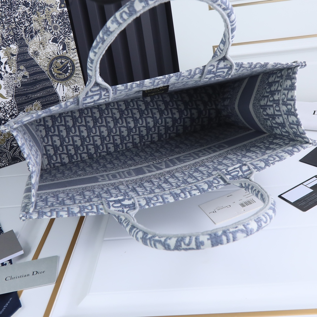 D Inspired Book Tote - Large - Bag - Gorchic - $169.99