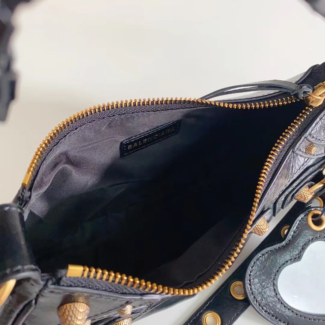 Hourglass iconic Le Cagole XS studded croc-effect leather shoulder bag-black - Bag - Gorchic - $157.99