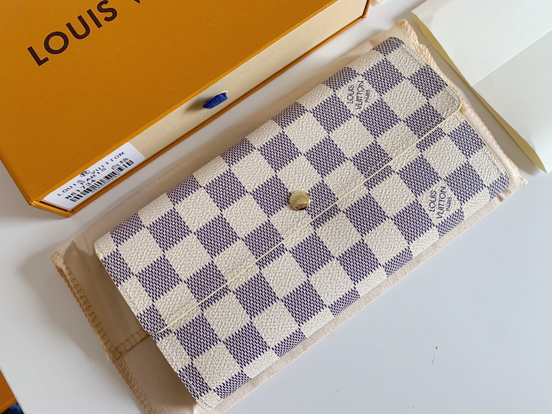 Designer Monogram Portefeuille Sarah Long Wallet - Gorchic - $58.99