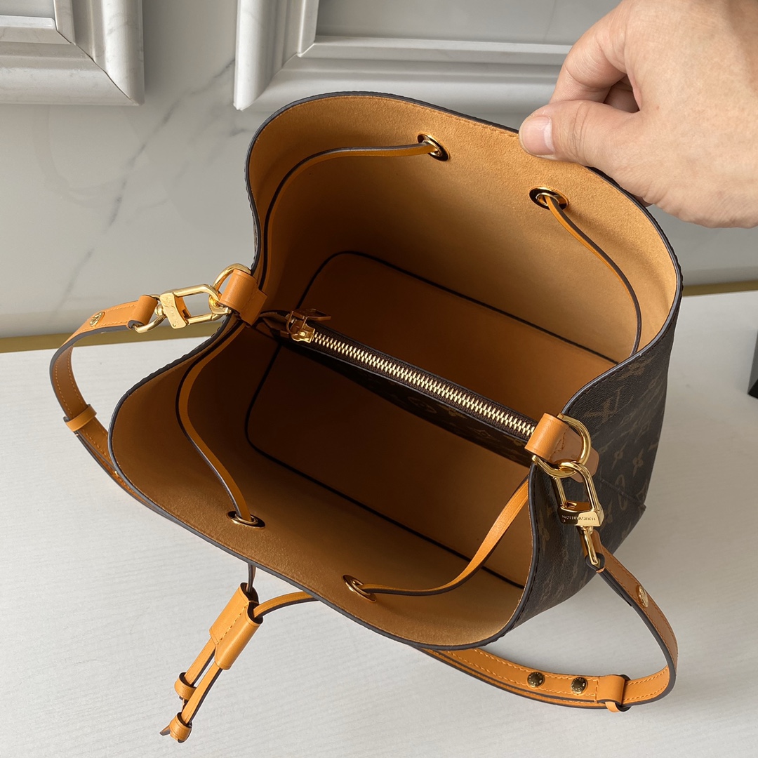 Designer Monogram  NeoNoe MM Bucket Bag - Gorchic - $110.99