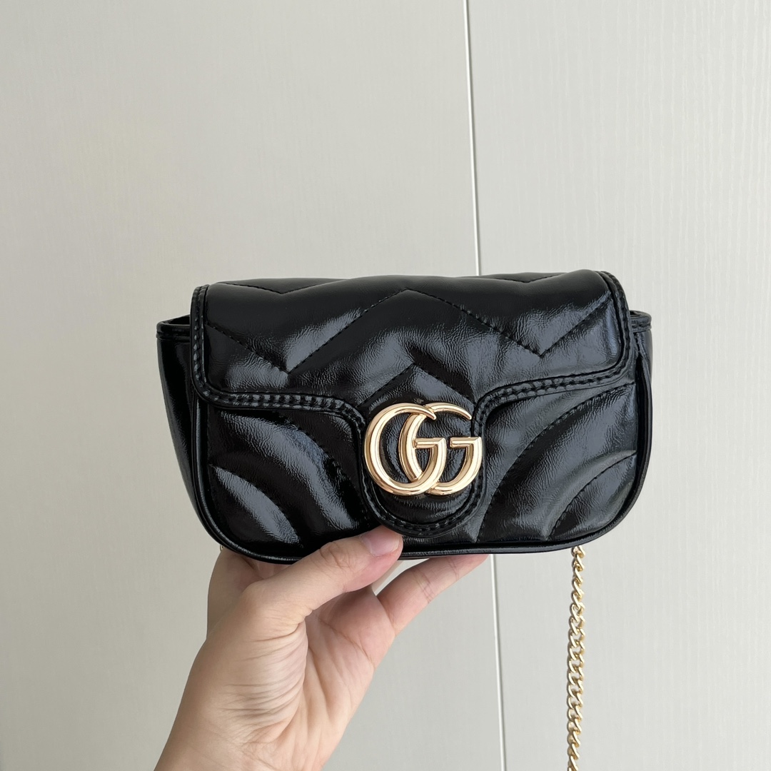 Double-G GG Marmont matelassé leather super mini bag - Gorchic - $119.99