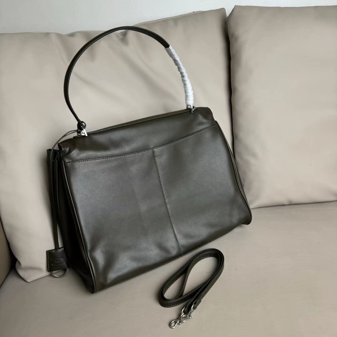 Hourglass iconic Rodeo leather shoulder bag in green and aged-sliver hardware Multiple Size - Bag - Gorchic - $169.99