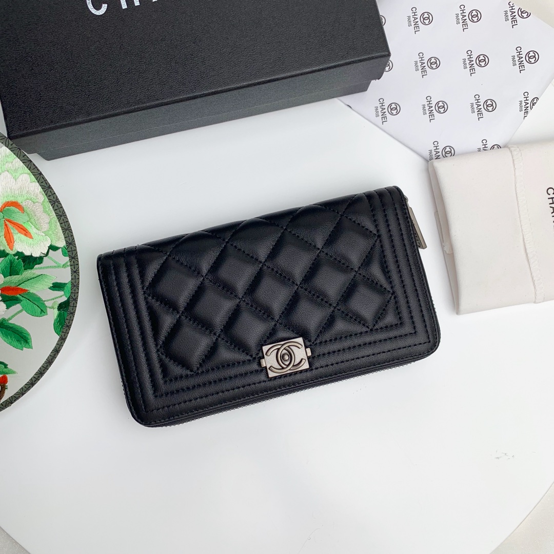 CC Inspired Zip Around Wallet Quilted Caviar Long-Plain Sier Wallet - Gorchic - $52.99