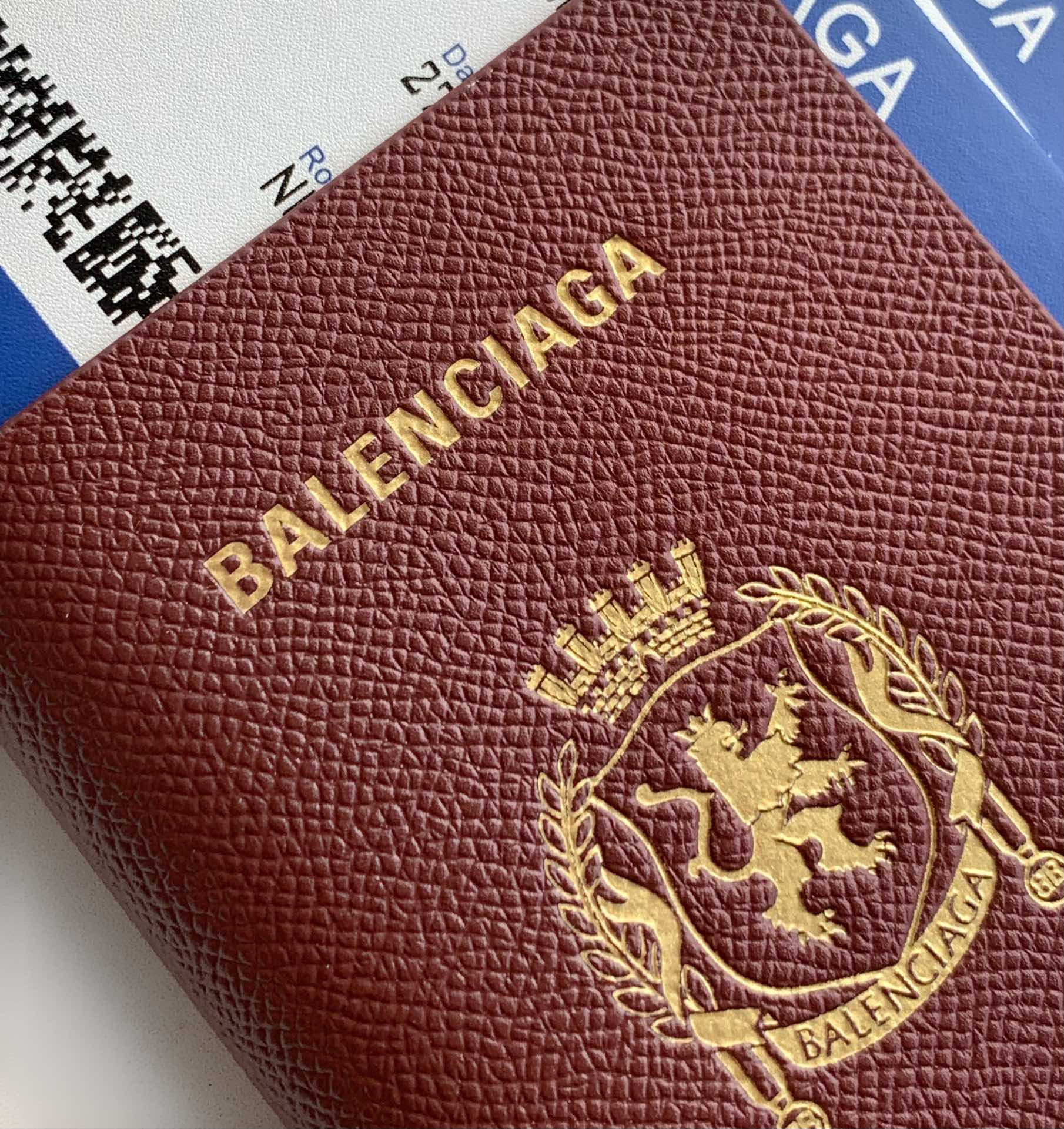 Hourglass iconic Men's Red Passport Long Wallet 1 Ticket - Bag - Gorchic - $139.99