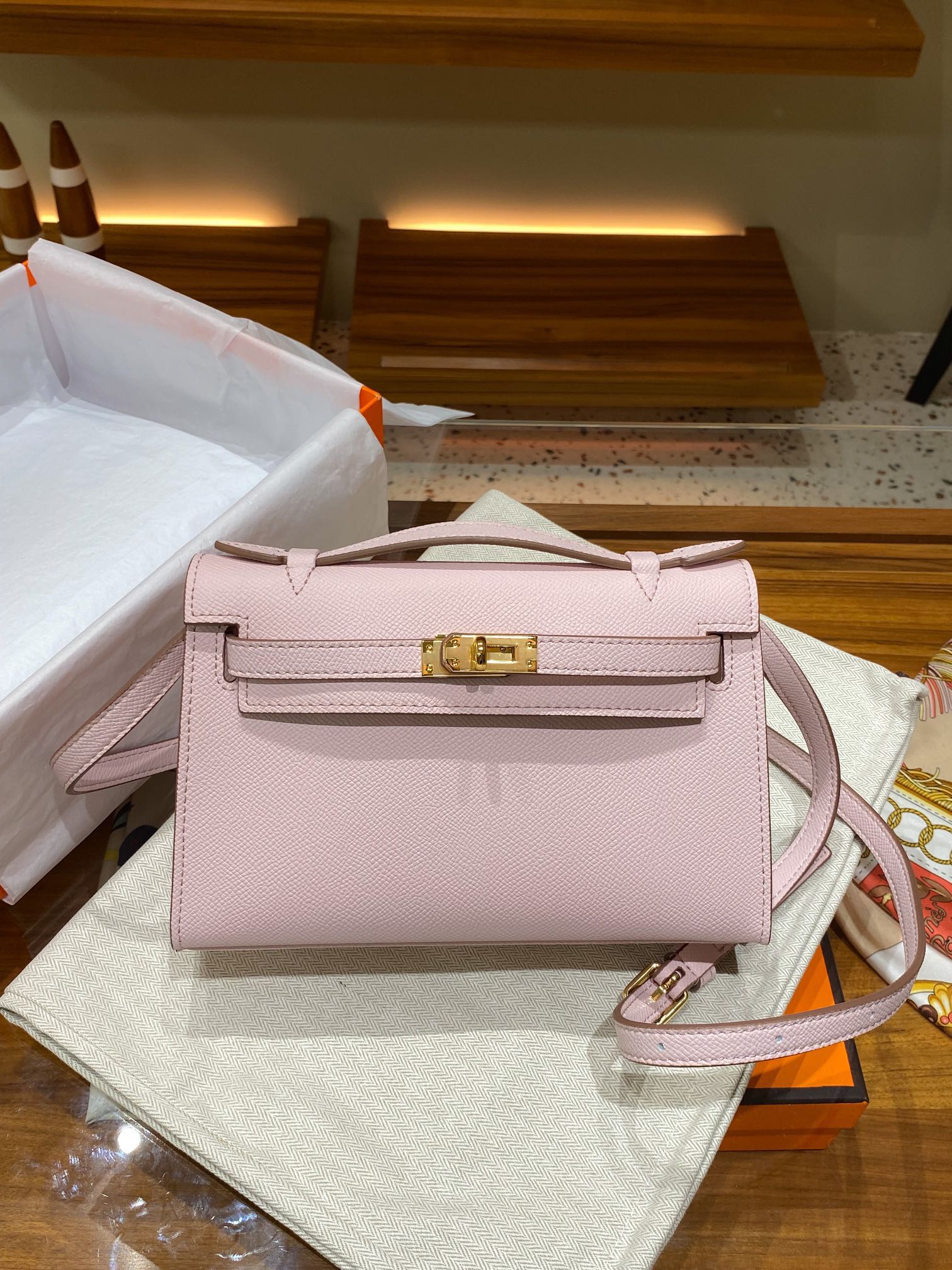 H-Inspired Kelly Mini 1st Kelly Pochette Generation Epsom Palm Leather-Light Pink - Gorchic - $146.99