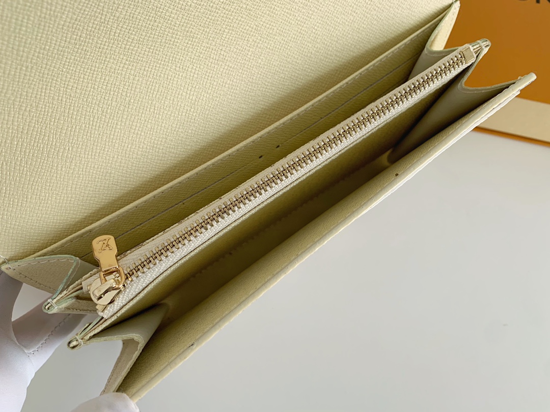 Designer Monogram Portefeuille Sarah Long Wallet - Gorchic - $58.99