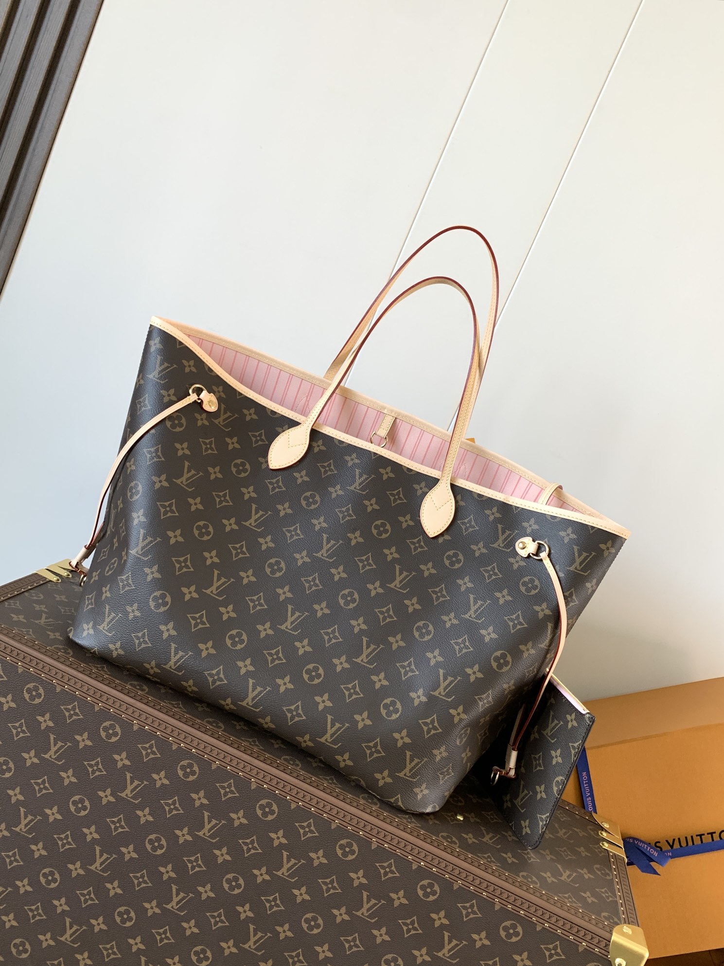 Designer Monogram Neverfull GM Classic Bag - Gorchic - $118.99