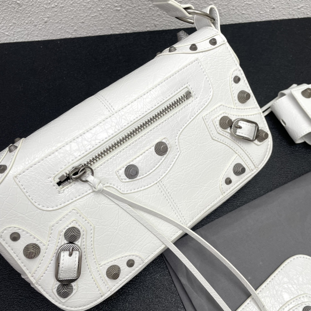 Hourglass iconic Le Cagole XS Leather Duffle White Bag - Gorchic - $183.99