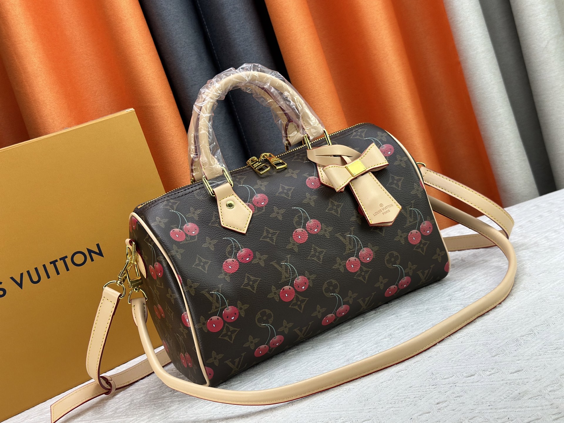 Designer Monogram x Murakami  x TM Speedy Bandoulière 25 & Speedy 30 Bag - Gorchic - $126.99